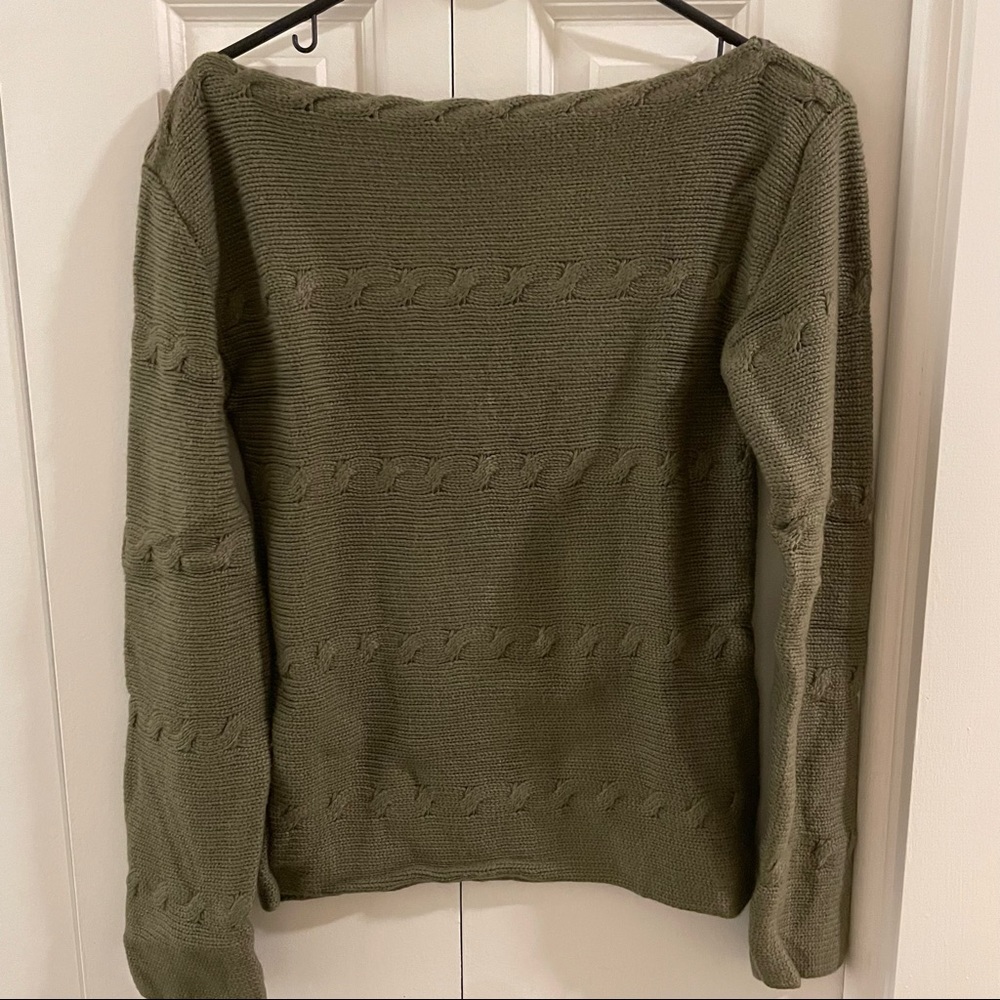 Tularosa Scoop necked Knite Sweater